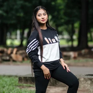 Women's Coffee Contrast Colour Combination Full Sleeve Sweatshirt